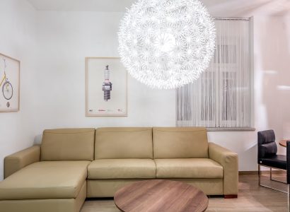 204 Two-Bedroom App (2+2)